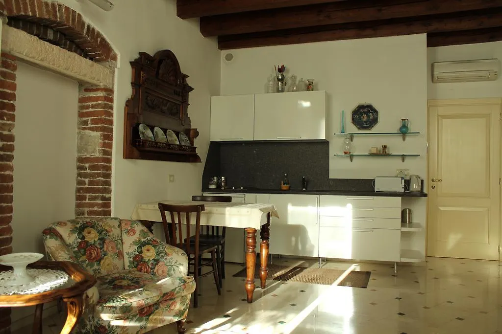 Residenza Carducci Centro Storico location