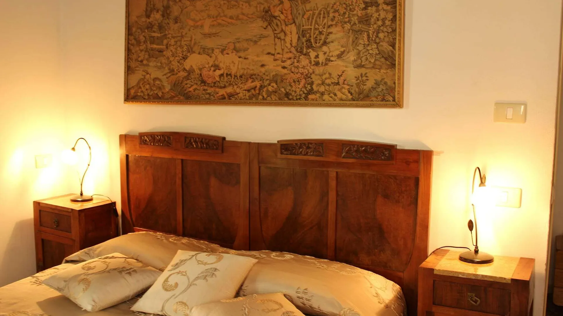 Residenza Carducci Centro Storico Apartment Verona 0*,  Italy