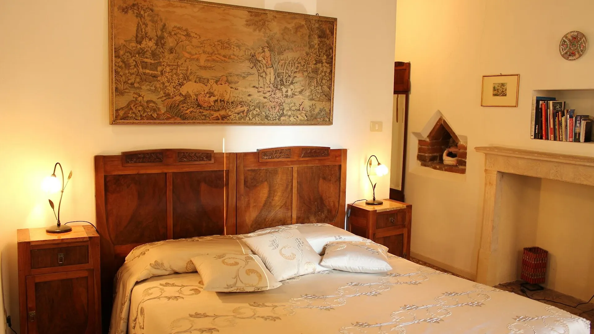 Residenza Carducci Centro Storico Apartment Verona Italy